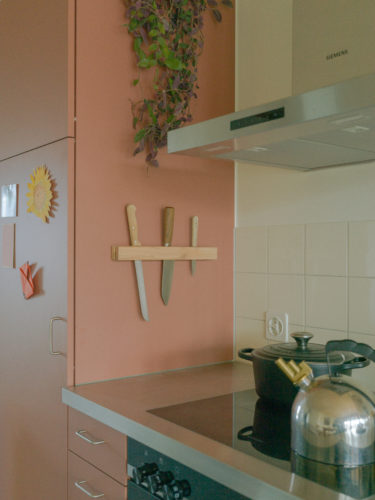 Construire avec le bois du site