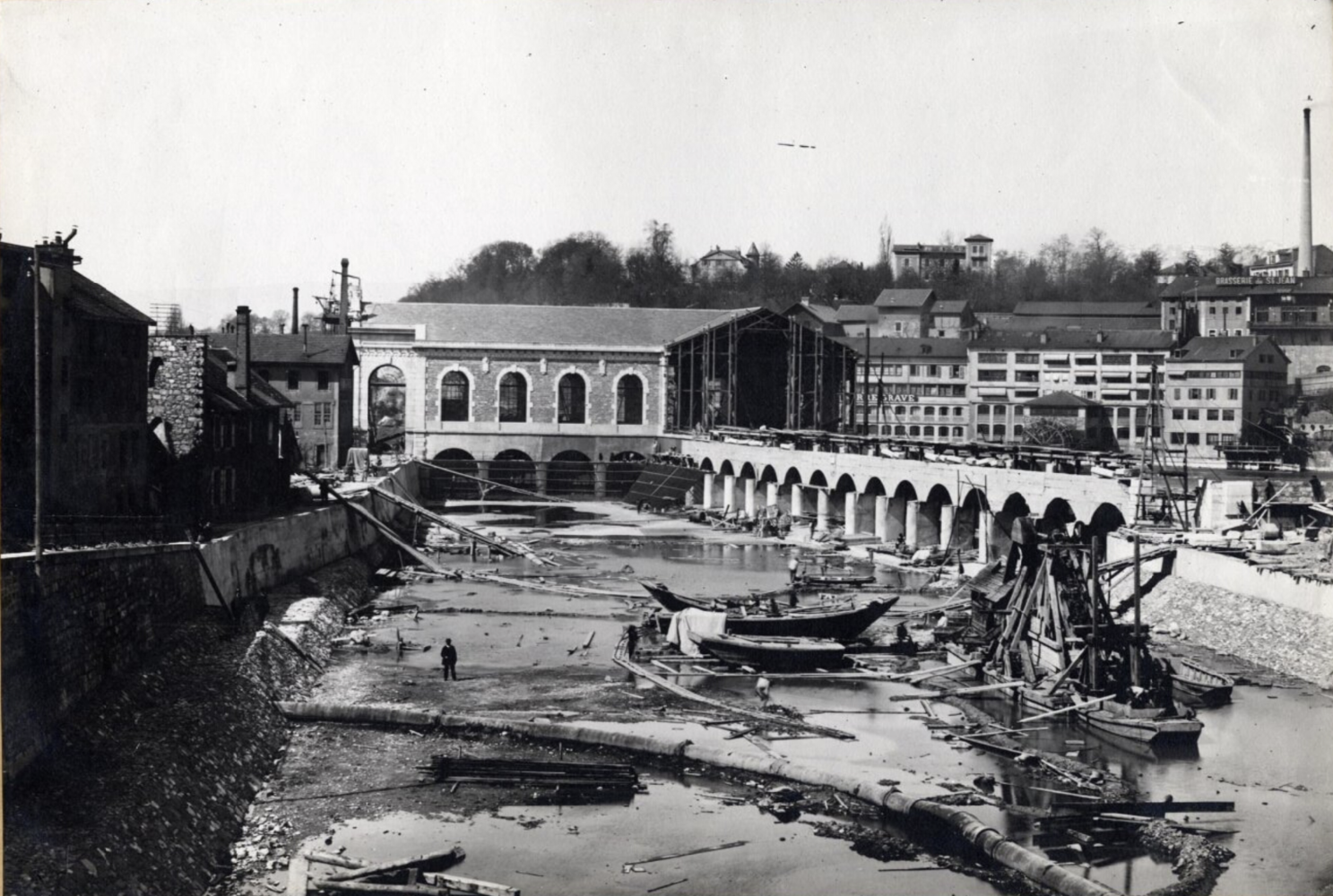 archives BFM berge du rhone bâtiment des forces motrices Genève