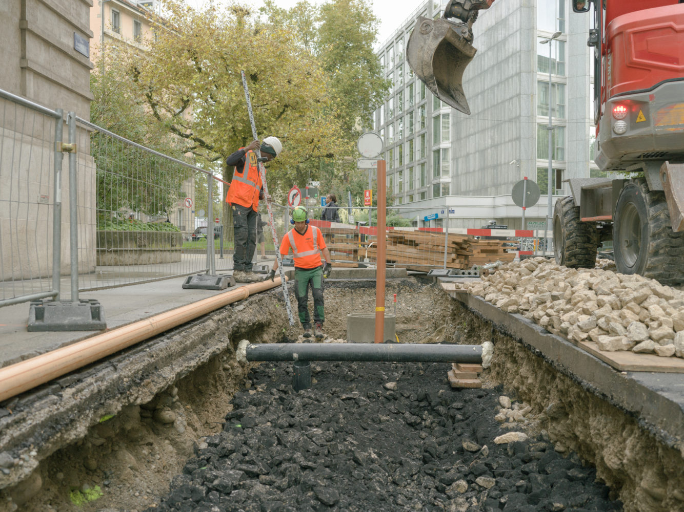 Chantier d'arborisation au Pâquis, genève technosol fosse de stockolm