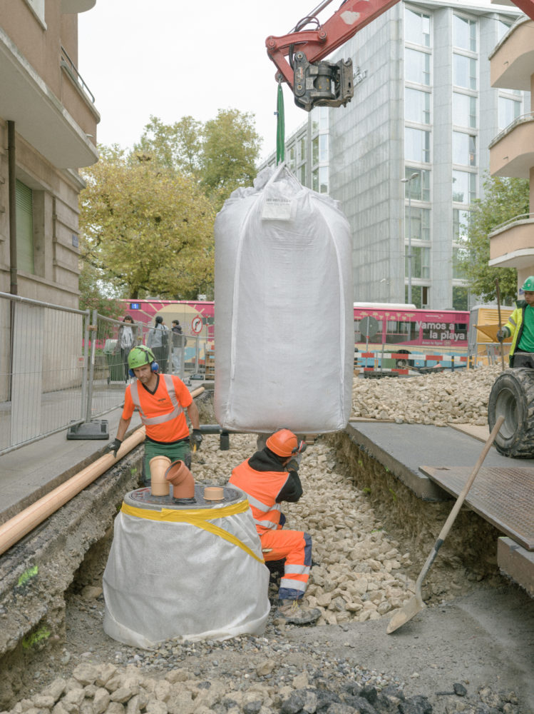 Chantier d'arborisation au Paquis, genève